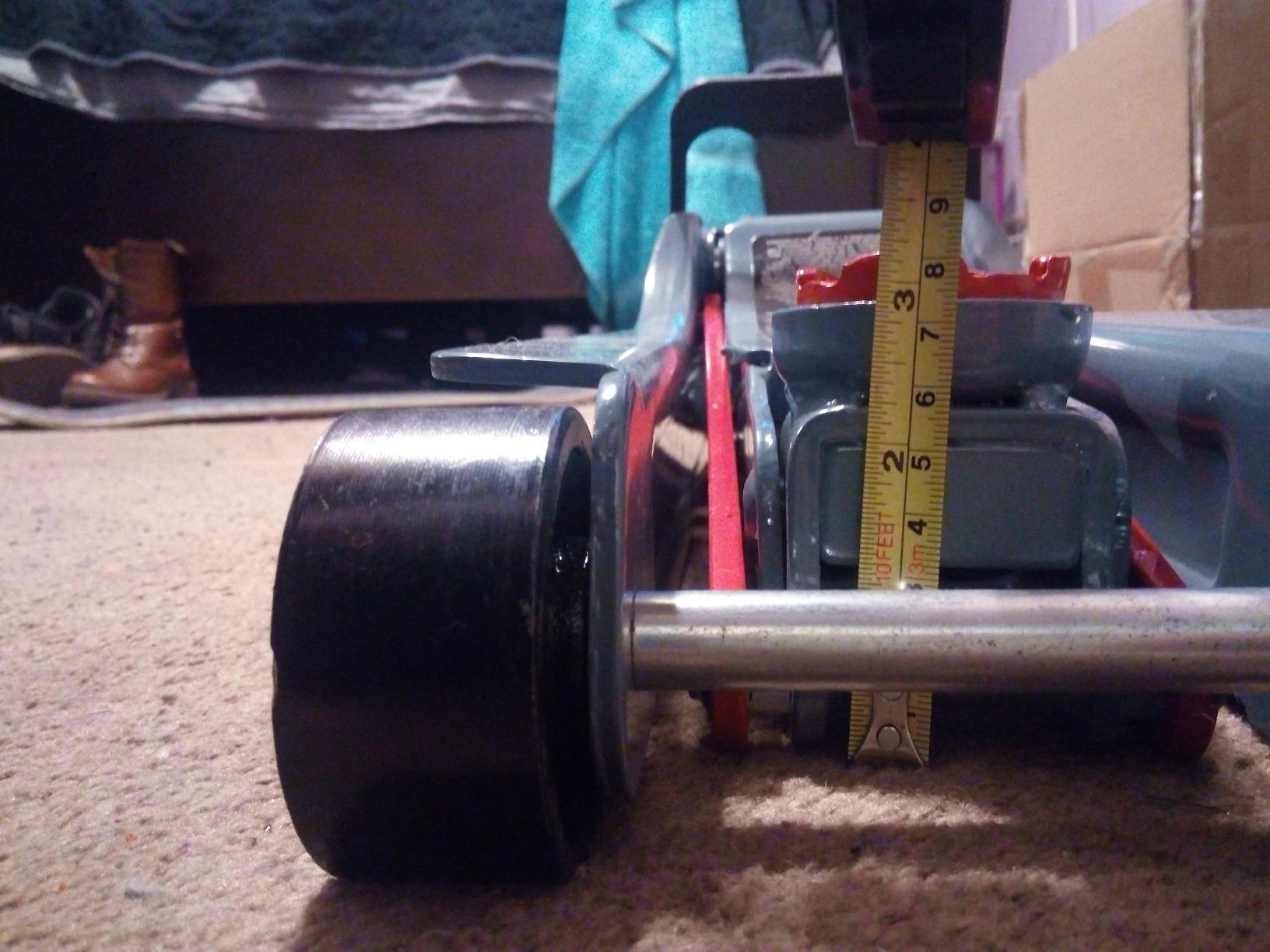 Pro-Lift F-767 Grey Low Profile Floor Jack - 2 Ton Capacity customer photo 1