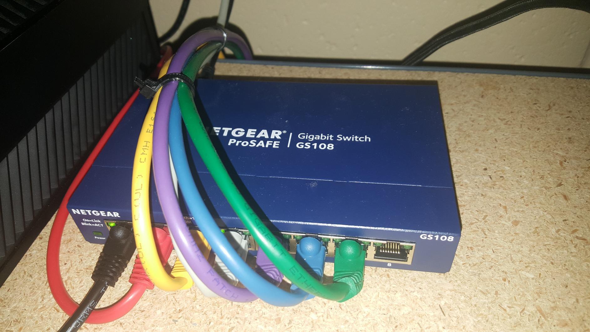 NETGEAR 8-Port Gigabit Ethernet Unmanaged Network Switch (GS108) customer photo 2