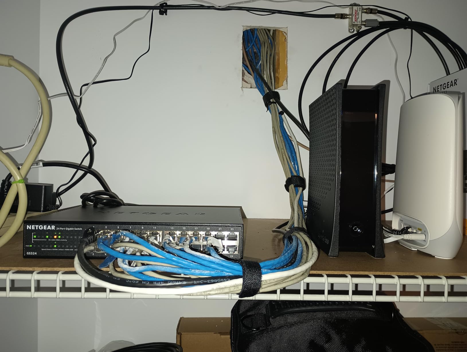 NETGEAR 48-Port Gigabit Ethernet Unmanaged Network Switch (GS348) | Essentials Model, Desktop or Rack Mount customer photo 1