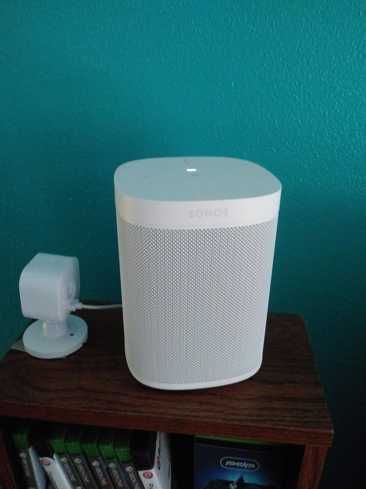 Sonos One (2019) - White - Voice Controlled Smart Speaker with Amazon Alexa Built-in customer photo 1