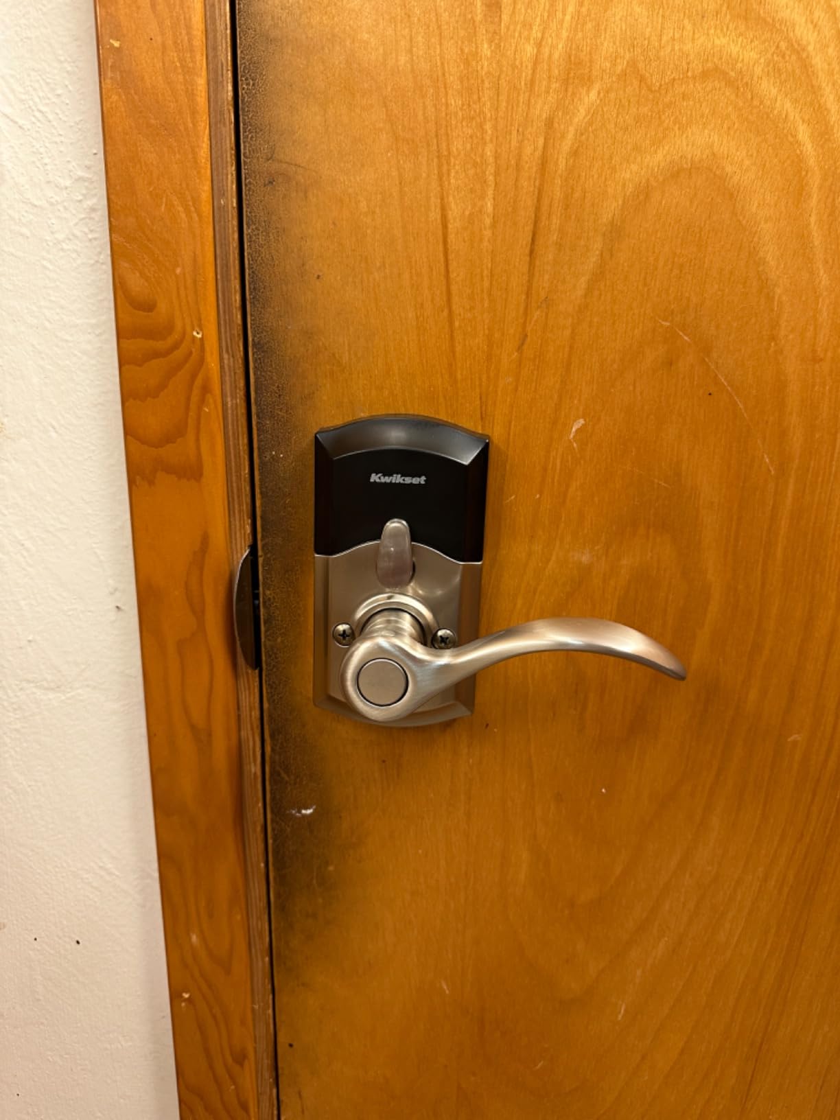 Kwikset 955PML-26DS Pembroke Lever Commercial Grade Electronic Smartcode Lever Lock with SmartKey, Satin Chrome Finish customer photo 1