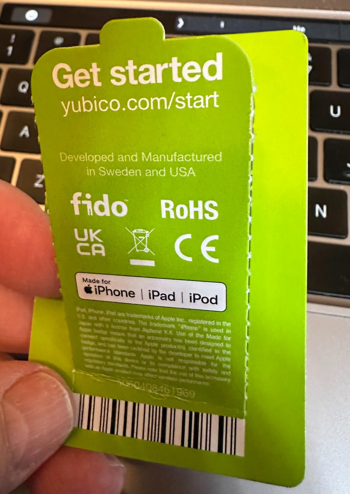 Yubico - YubiKey 5Ci - Multi-Factor authentication (MFA) Security Key and passkey for iPhone/Android/PC, Dual connectors for Lighting/USB-C, FIDO Certified customer photo 2