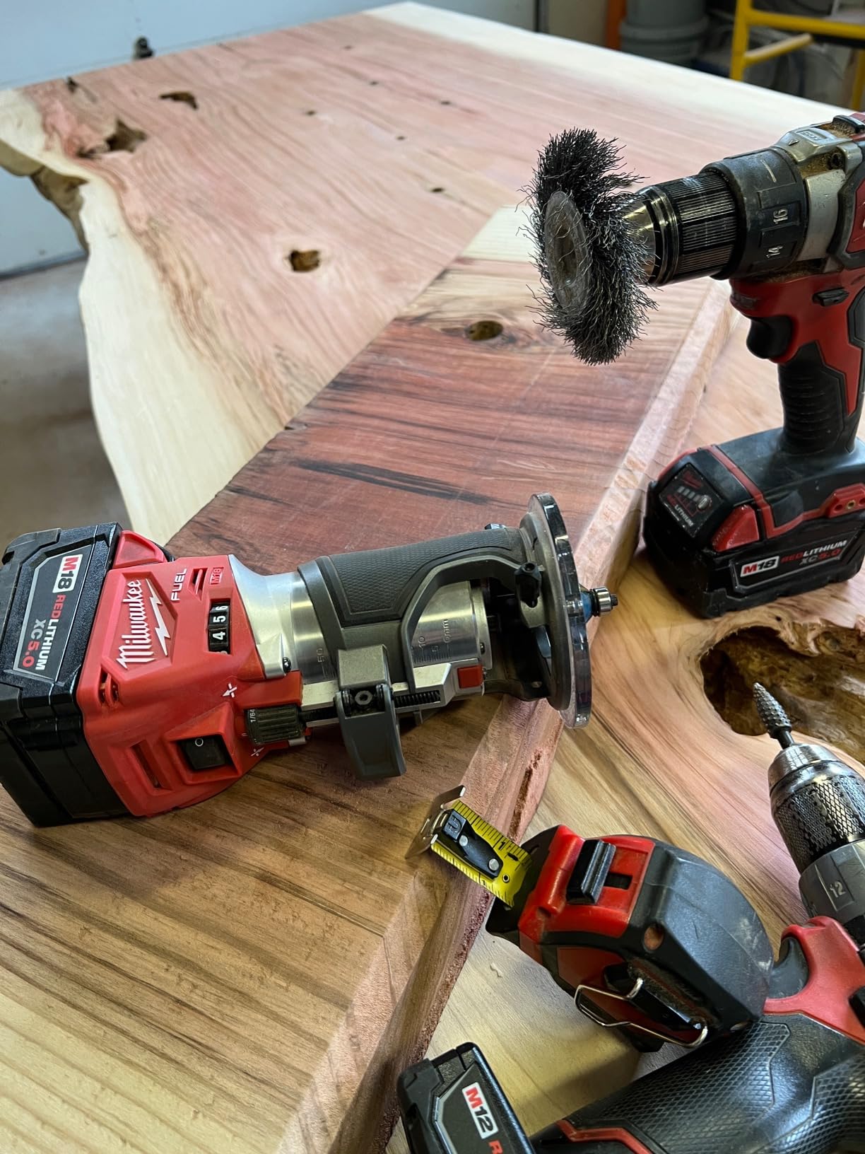 Milwaukee's Cordless Compact Router, 18.0 Voltage customer photo 1