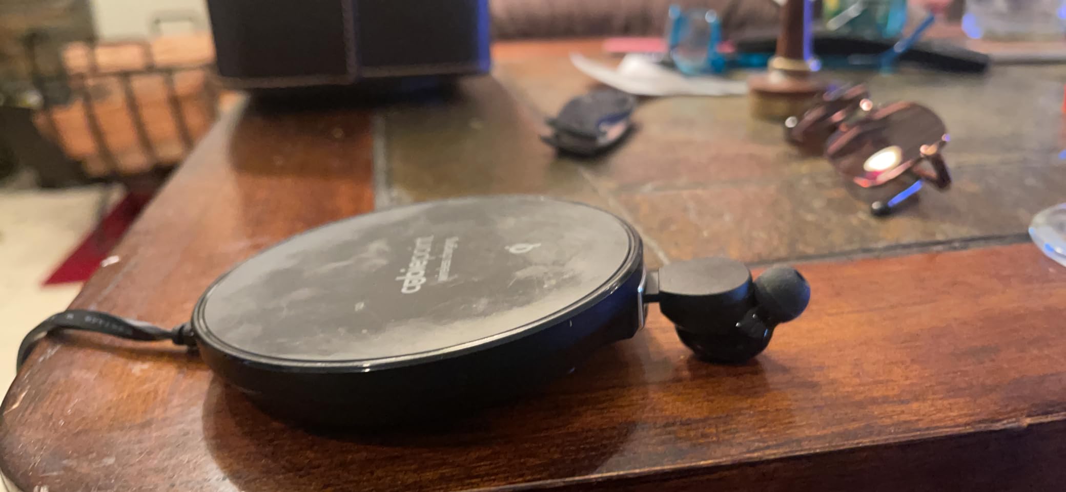 CubiePoint - Tabletop Qi Wireless Charging Station with Outlets and USB Ports customer photo 2
