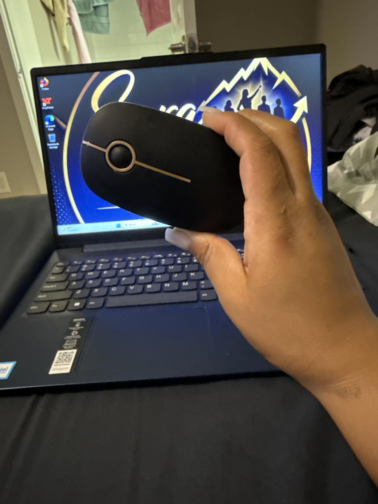 VssoPlor Wireless Mouse, 2.4G Slim Computer Laptop Mouse, Black and Gold customer photo 1