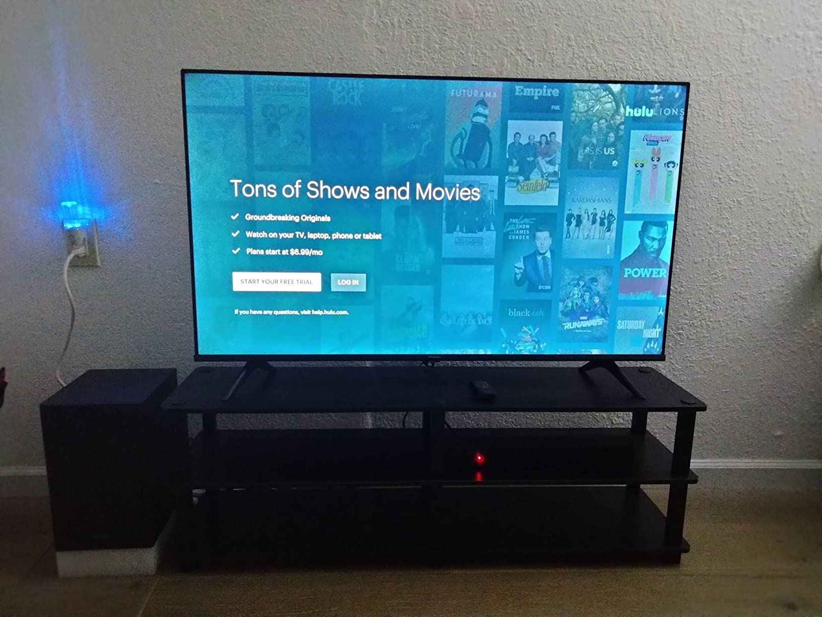 Hisense 50-Inch Class A6 Series 4K UHD Smart Google TV with Alexa Compatibility, Dolby Vision HDR, DTS Virtual X, Sports & Game Modes, Voice Remote, Chromecast Built-in (50A6H) customer photo 1
