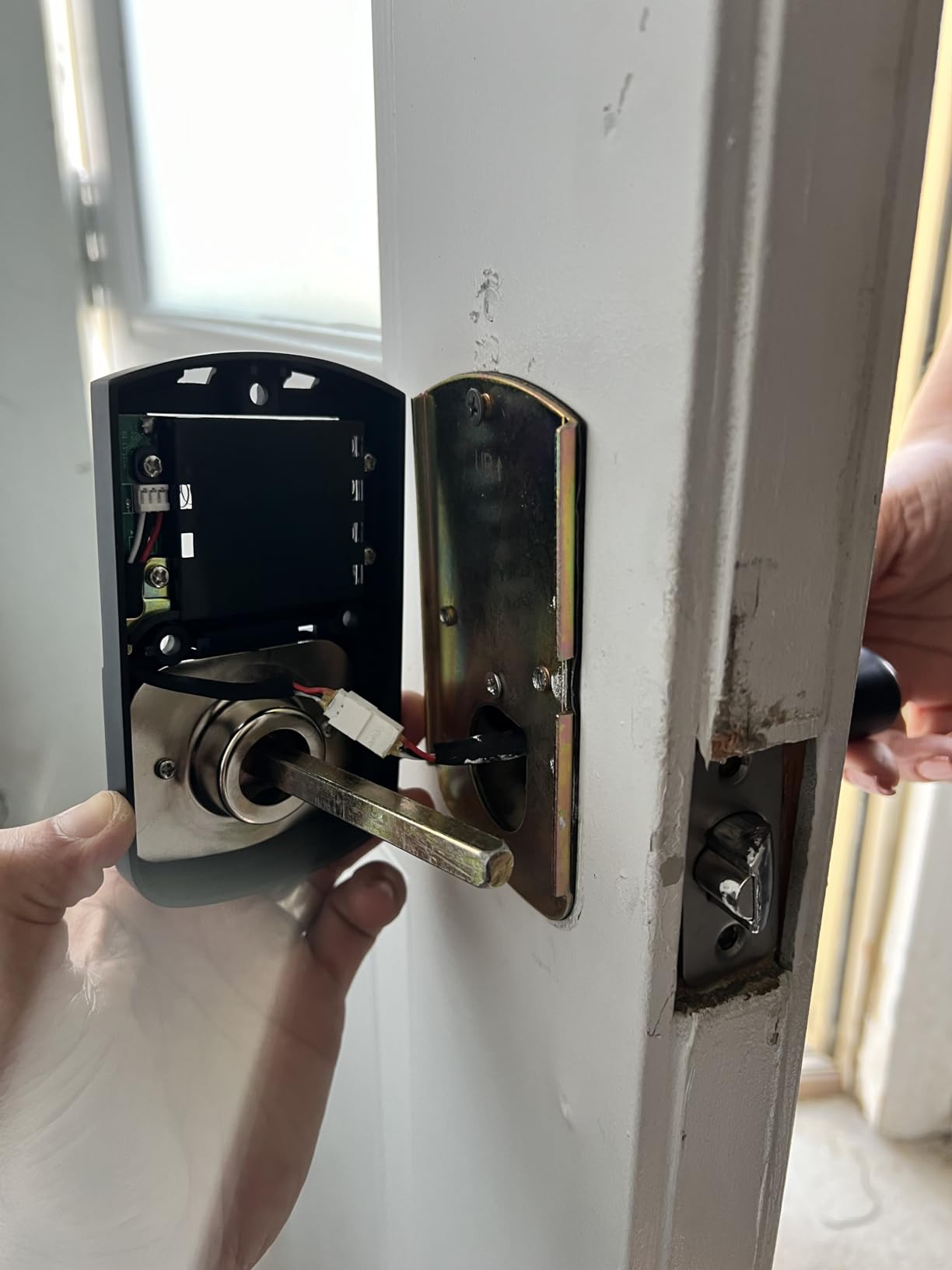 Signstek Keyless Entry Door Lock, Keypad Door-Lock with Code, Electronic Digital Smart Lock for Front Door with Handle, Touchscreen, Satin Nickel customer photo 2