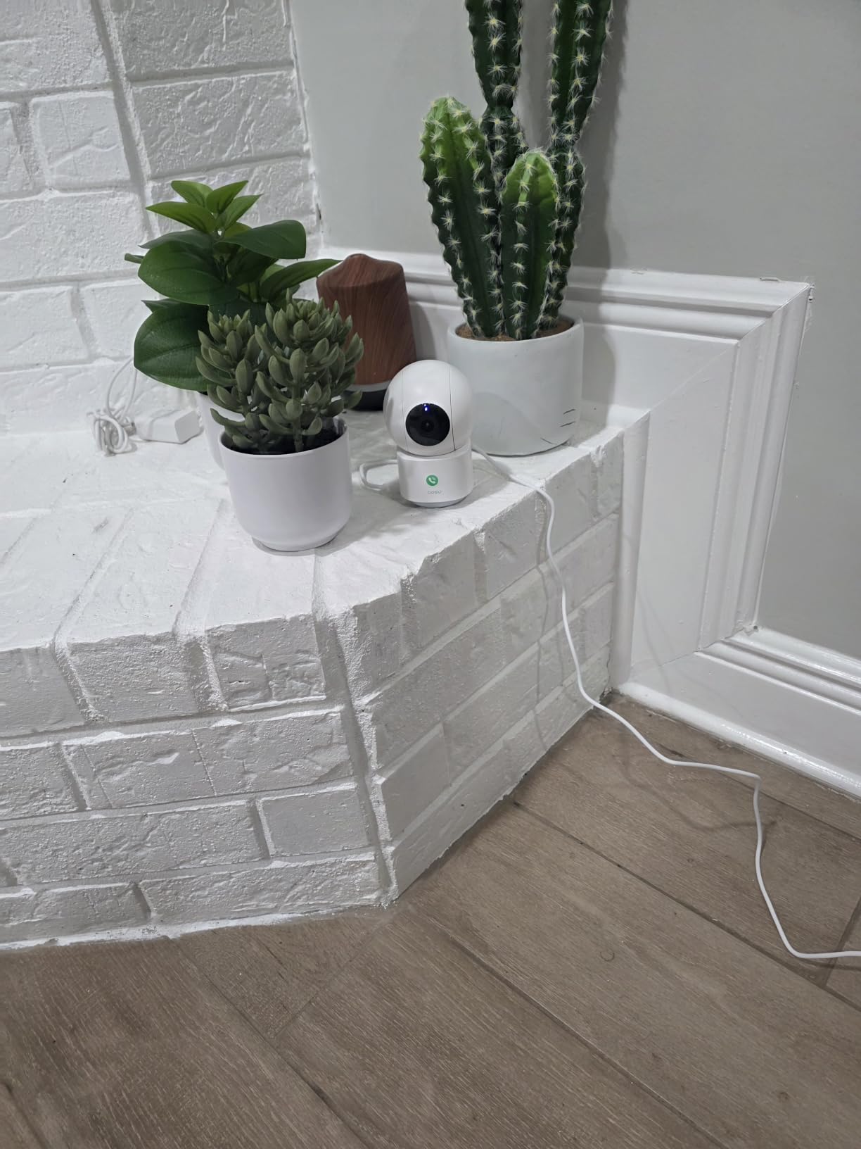 aosu 2K Indoor Camera, Baby Monitor for Home Security with 2.4GHz WiFi only | 360 Home View, One-Touch Calls, Smart Motion Tracking, IR Night Vision and 24/7 Recording, Compatible with Alexa/Google customer photo 2