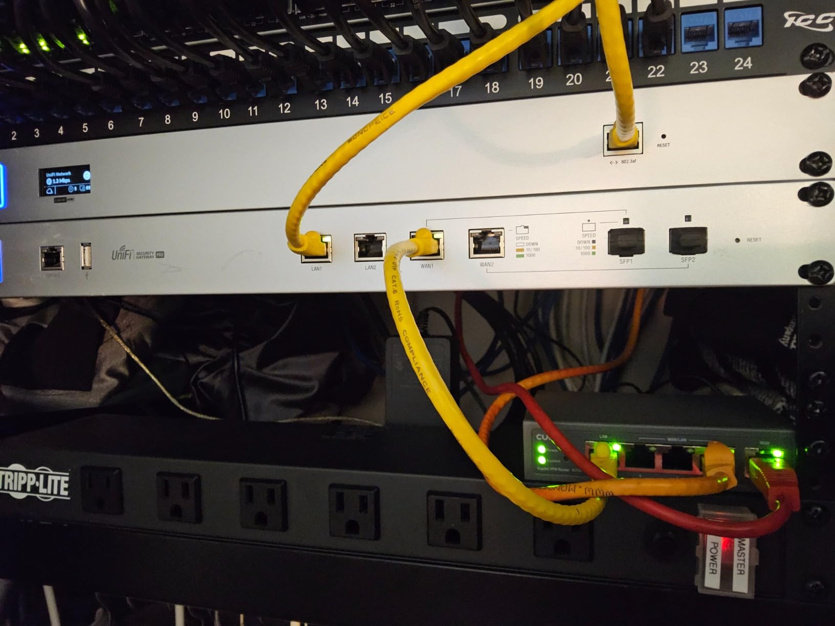 Cudy Gigabit Multi-WAN Router, OpenWRT, Load Balance, 5X GbE, R700 customer photo 2