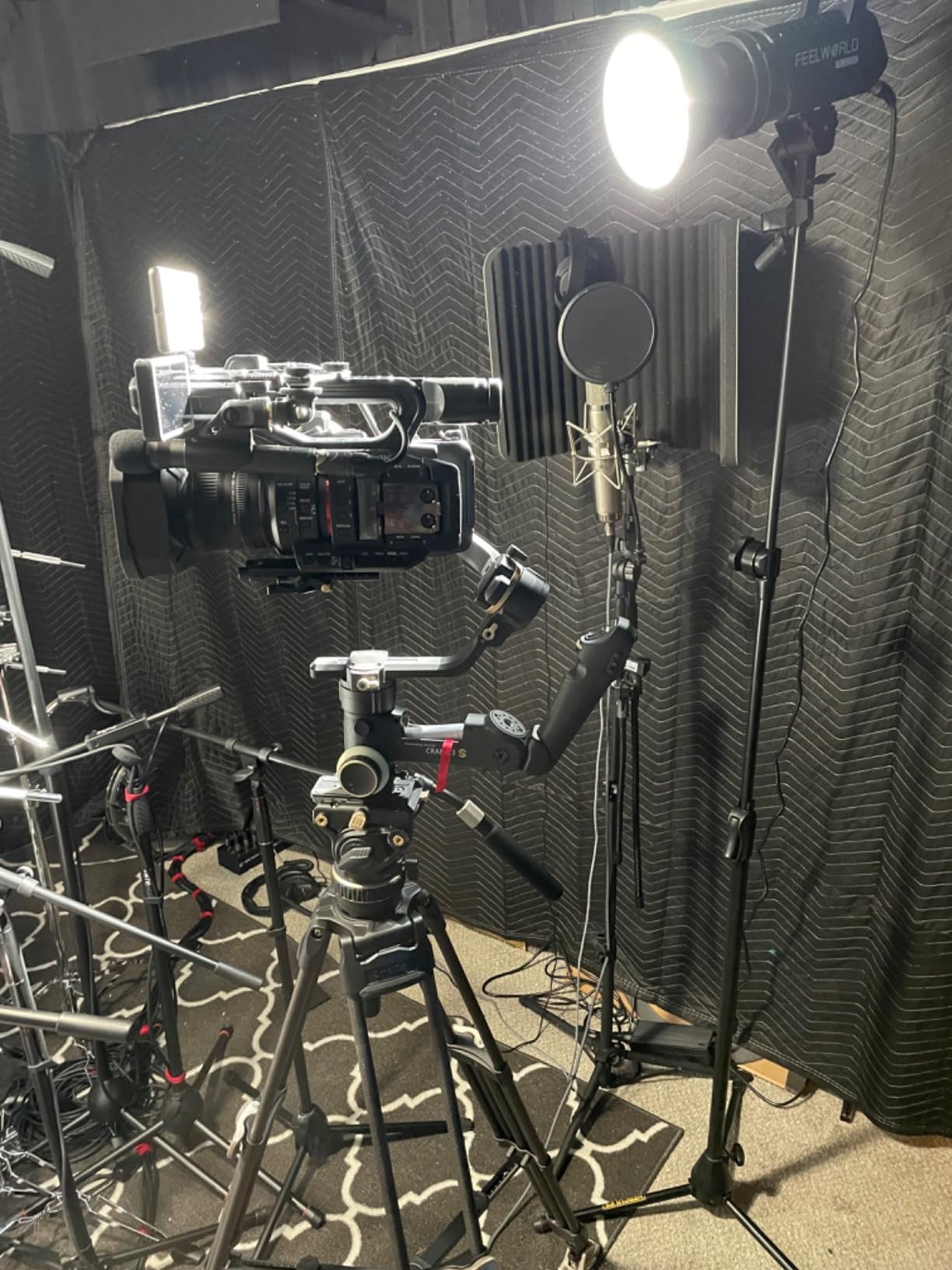 Panasonic Camcorder, Professional Quality 4K 60p, 1.0-inch Sensor, 24.5mm Wide-Angle Lens and Optical 20x Zoom, V-Log, Ethernet, Simultaneous SDI/HDMI Output, HD Live Streaming - HC-X2 (Renewed) customer photo 1