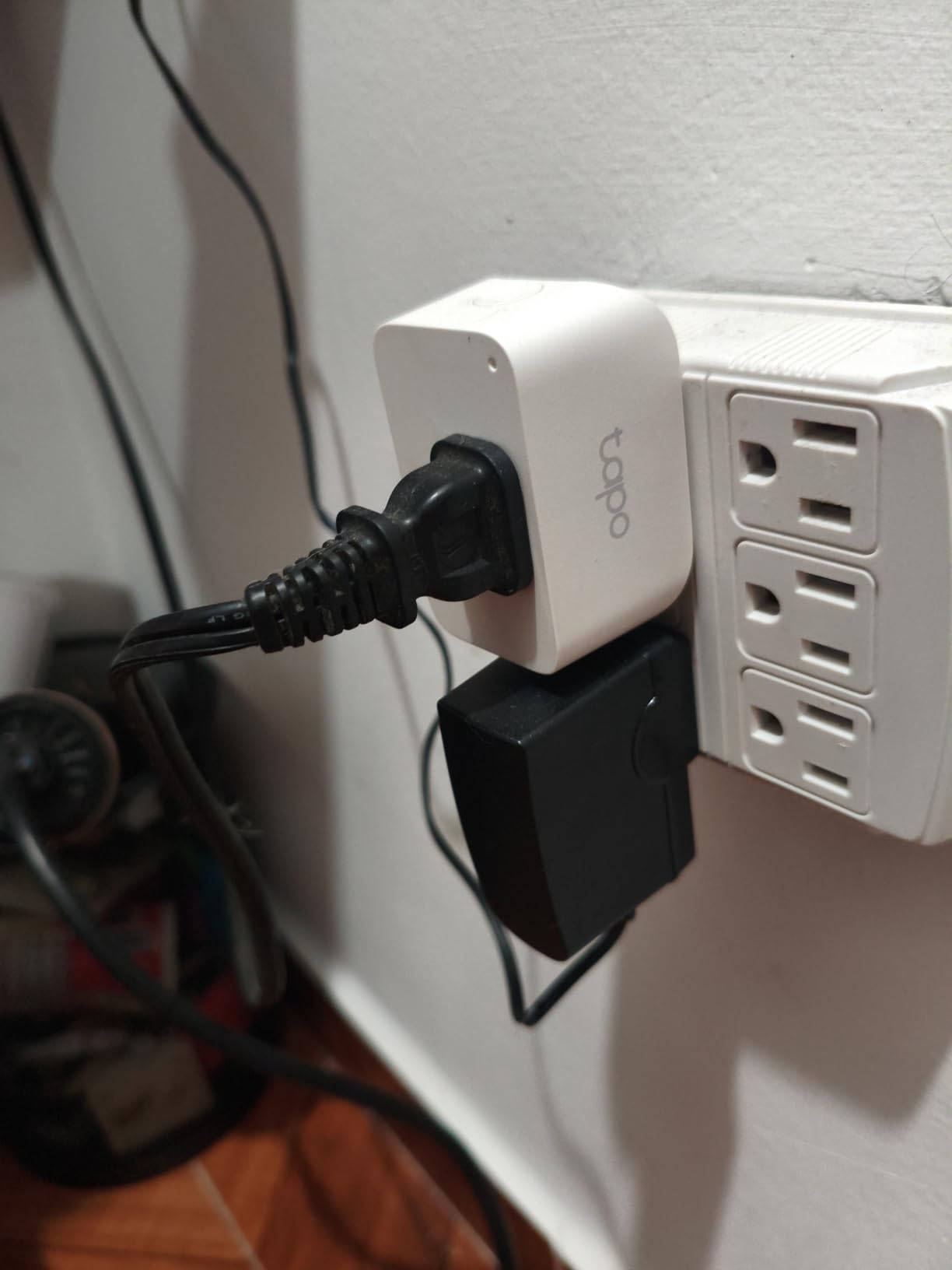 Tapo Apple HomeKit Smart Plug Mini, 15A, P125 (4-Pack) | Works with Siri, Alexa & Google Home, UL Certified, 2.4G Wi-Fi Only, Compact Design, 15A/1800W Max, Super Easy Setup, White customer photo 1