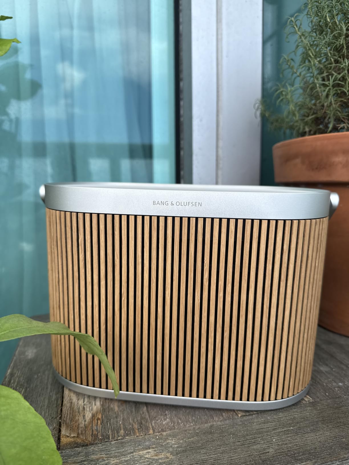 Bang & Olufsen Beosound A5 Portable Bluetooth Speaker - Nordic Weave | Modular, Wireless Charging, Loud Sound for Home & Outdoors, Long Battery Life, Premium Audio customer photo 1