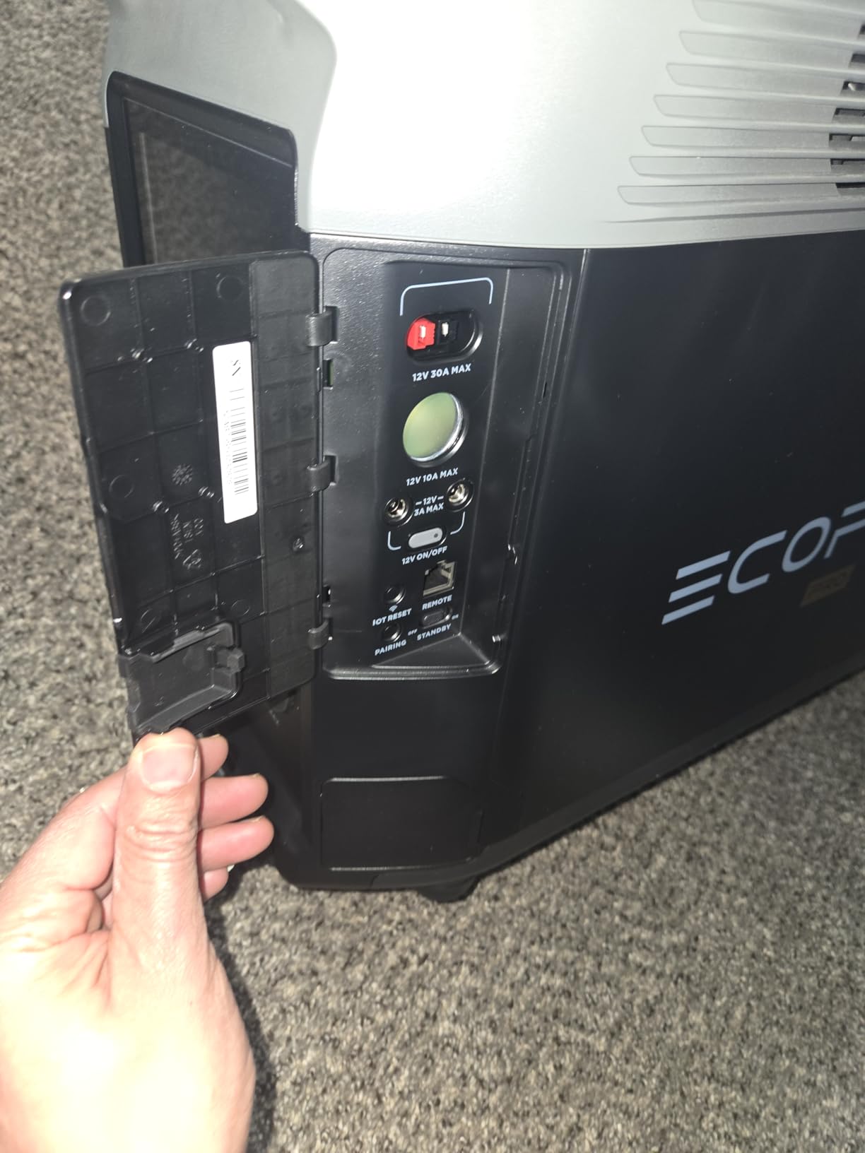 EF ECOFLOW Portable Power Station 3600Wh DELTA Pro, 120V 3600W AC Output | 2.7H Fast Charge Power Station, Expandable up to 25kWh, Solar Generator for Home Use, Power Outage, Camping, RV, Emergencies customer photo 1