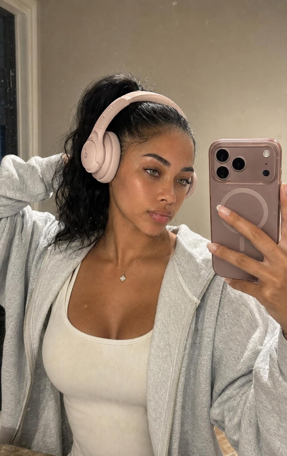 Soundcore by Anker Q20i Hybrid Active Noise Cancelling Headphones, Blue customer photo 1