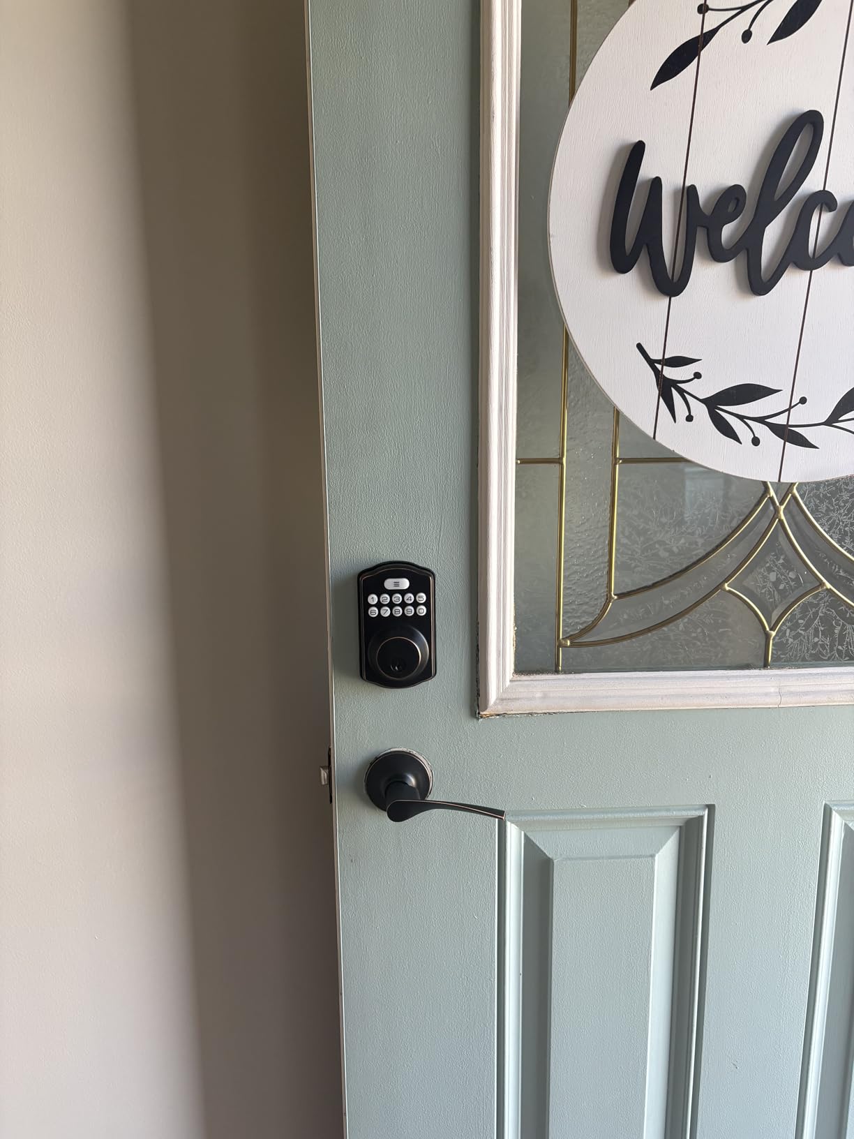 Veise KS01B Keypad Door Lock with 2 Lever Handles Set, Matte Black | Keyless Entry, 20 Codes, Auto Lock, Anti-Peeping Code, Electronic Deadbolt for Front Door, IP54 Waterproof, Easy Install customer photo 1