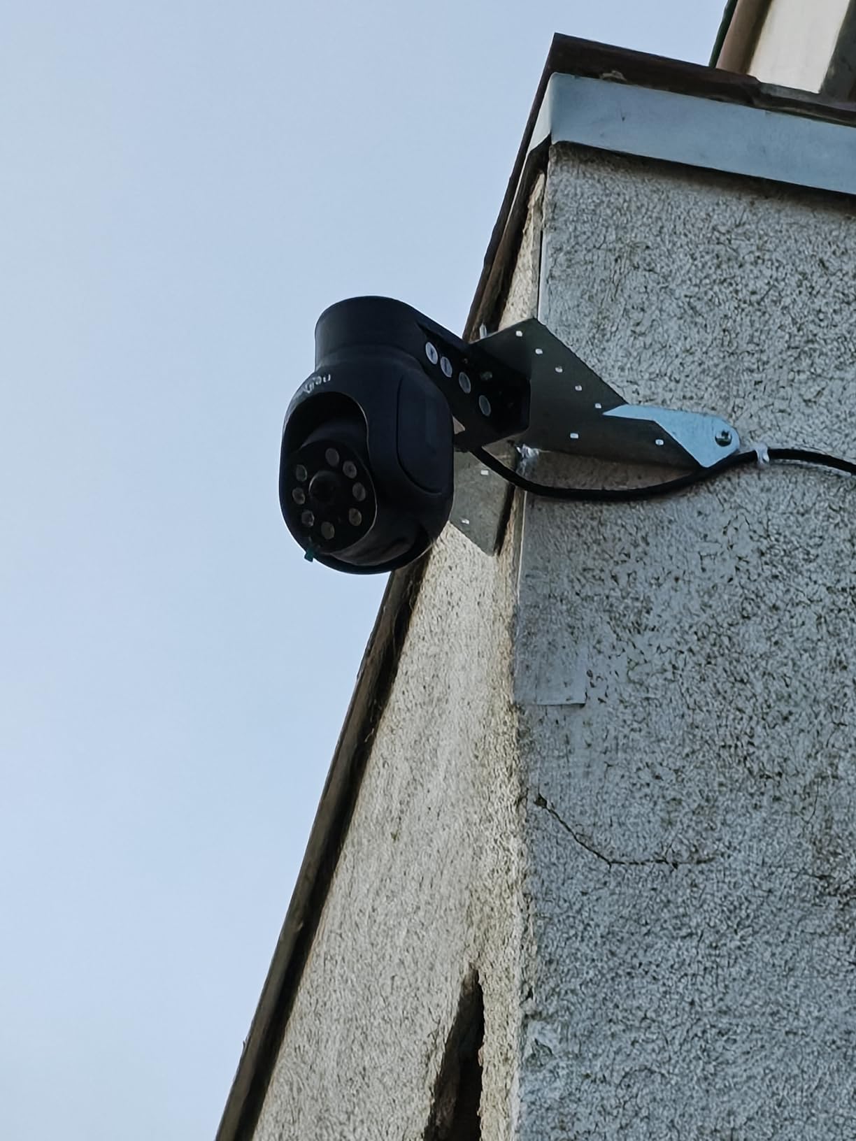 Hiseeu Wireless Security Camera System, 5MP 4 Cam-Kit, 15