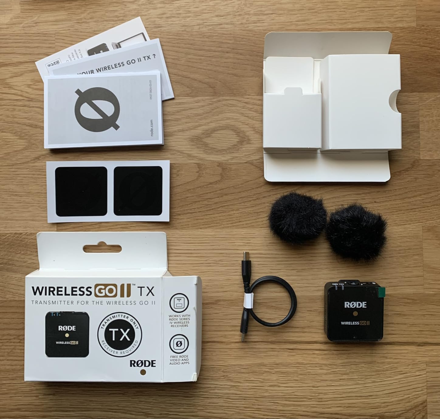 RØDE Wireless GO II TX Ultra-compact Wireless Transmitter with Built-in Microphone, On-board Recording and up to 200m Range for Filmmaking, Interviews and Content Creation (Transmitter Only) customer photo 1