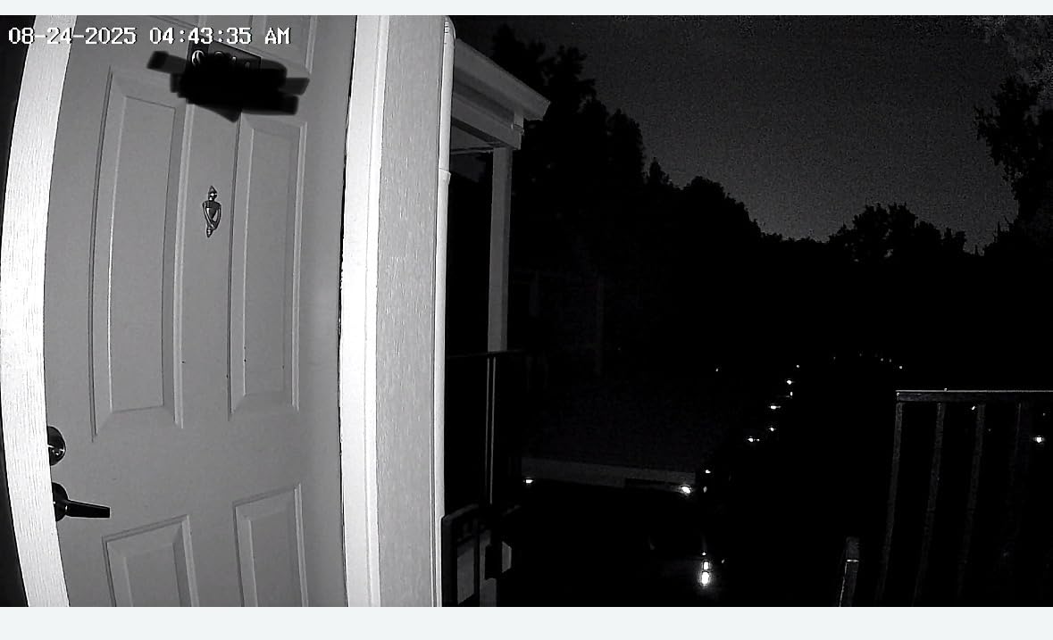 XTU 2K Wireless Doorbell Camera with Chime, No Subscription, Alexa customer photo 2