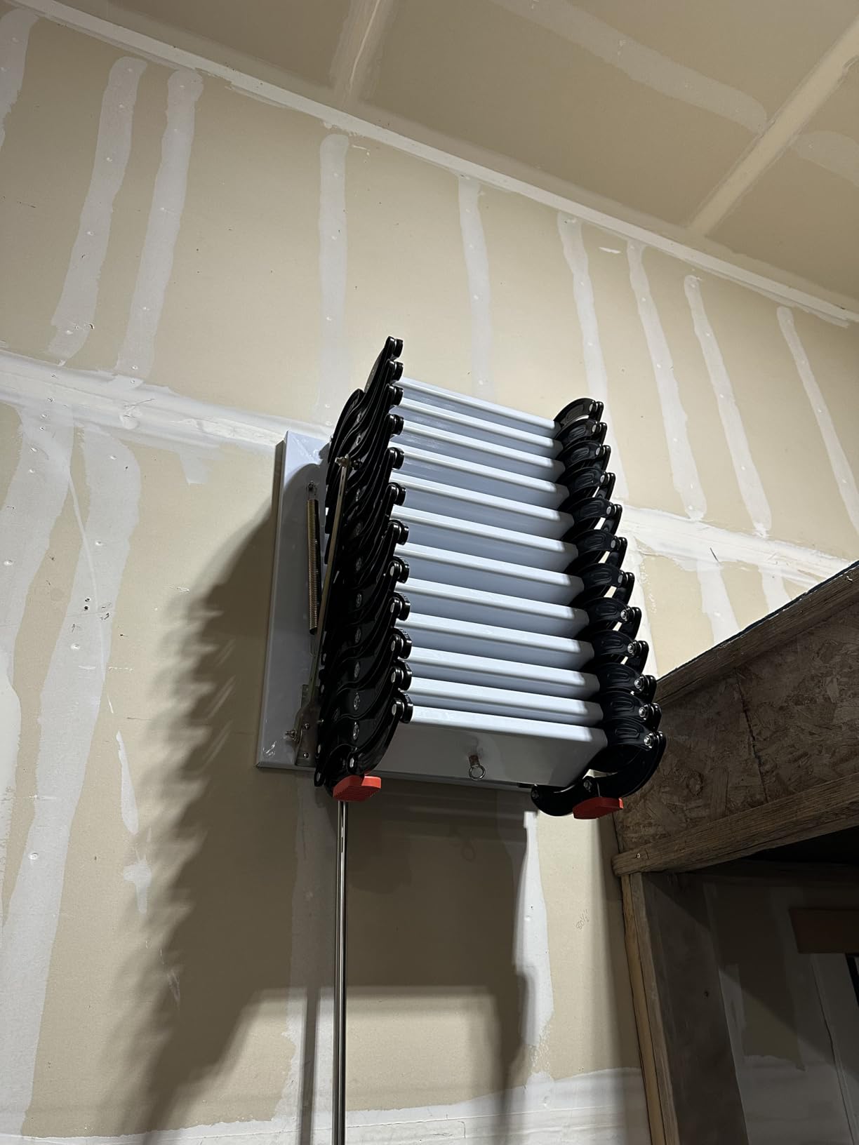 12 Steps Wall-Mounted Attic Ladder,Folding Stairs with Handrails,Maximum Load Capacity 880 Lbs,Attic Ladder Pull Down System-Suitable for Attics, Garages, Roofs, Basements customer photo 1