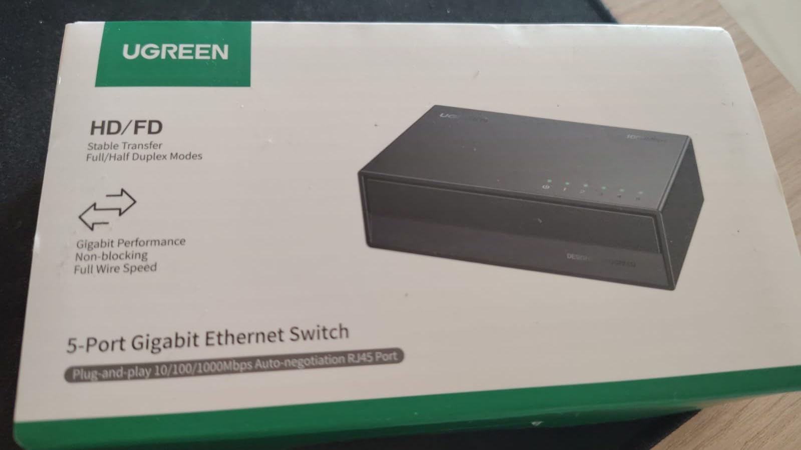 UGREEN Ethernet Switch, 5 Port Gigabit Plug & Play Ethernet Splitter customer photo 2