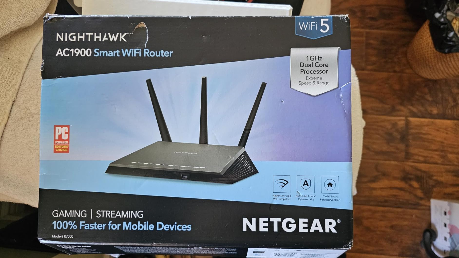 NETGEAR Nighthawk WiFi 6 Router (RAX36) – Router Only, AX3000 3 Gbps Wireless Speed – Dual-Band Gigabit Internet – Covers 2,000 sq. ft., 25 Devices – Built-in VPN, USB 3.0, Gaming customer photo 2