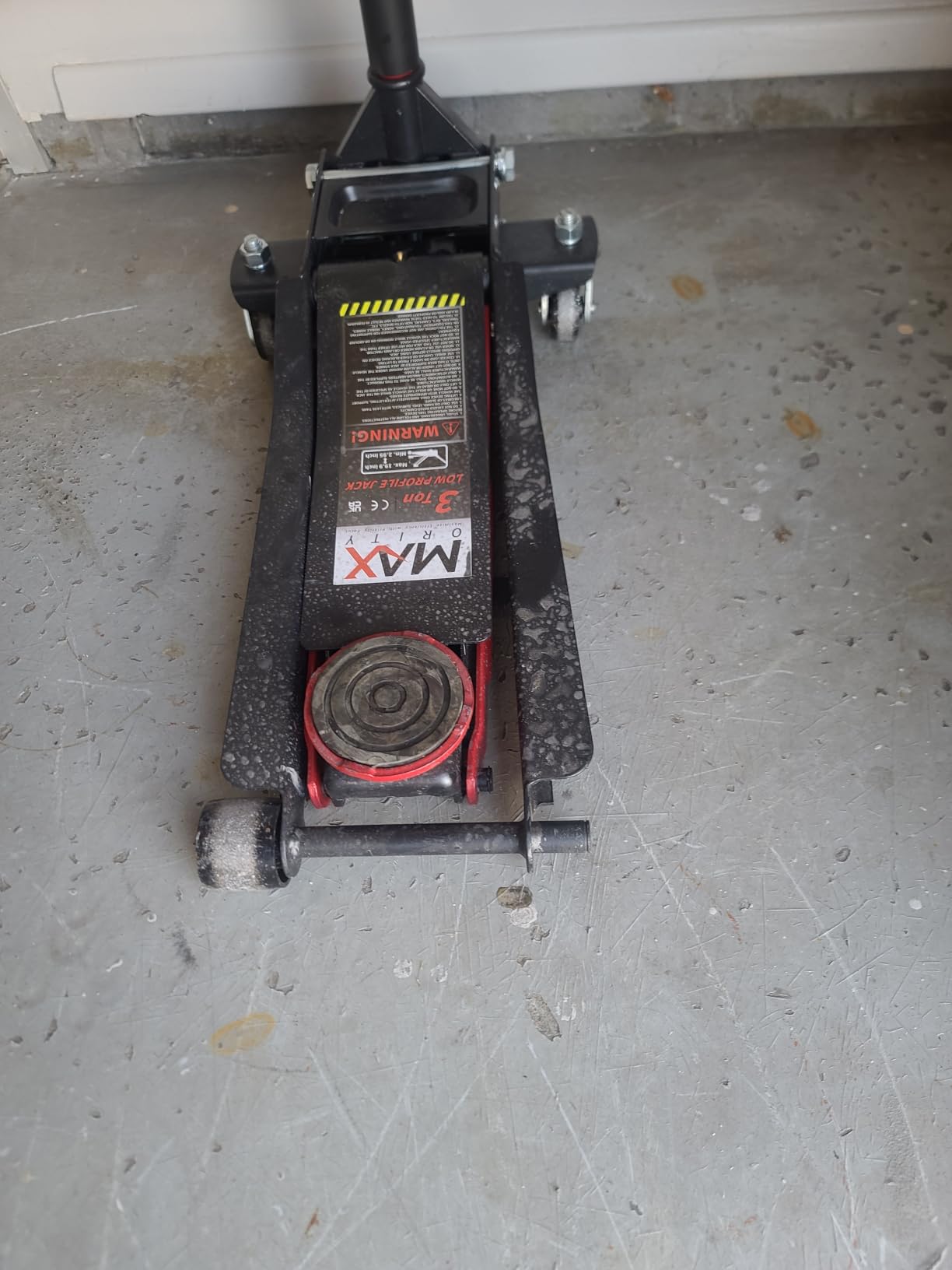 Maxority 3-Ton (6600lbs) Low Profile Hydraulic Heavy-Duty Steel Floor Jack with Dual Pistons Quick Lift Pump, Home and Workshop Car Maintenance for Various Vehicles (Red, 3 Ton Low Profile) customer photo 2