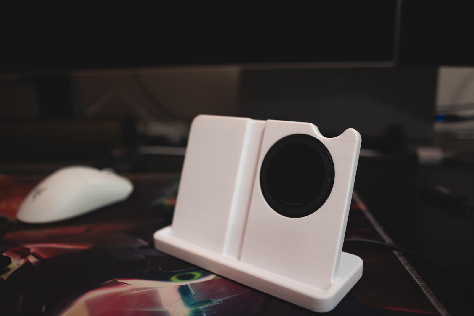 Anker Zolo MagSafe-Compatible Wireless Charger with Qi2 15W Fast Charging customer photo 2