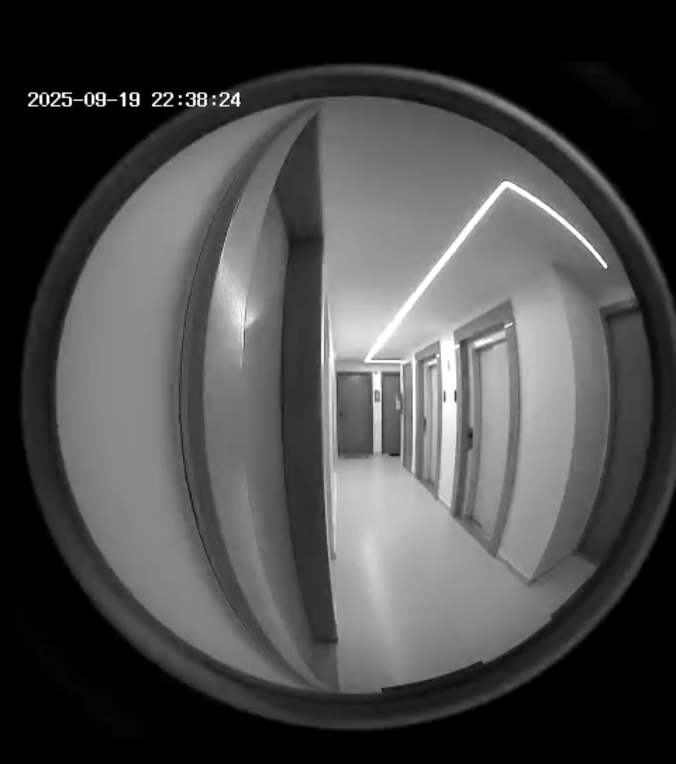 XTU 2K Video Doorbell Camera Wireless with Chime, No Monthly Fee, 180° Head-to-Toe View, Battery Powered, PIR Motion Detection, 2-Way Audio, Night Vision, SD Card Storage, Works with Alexa customer photo 2
