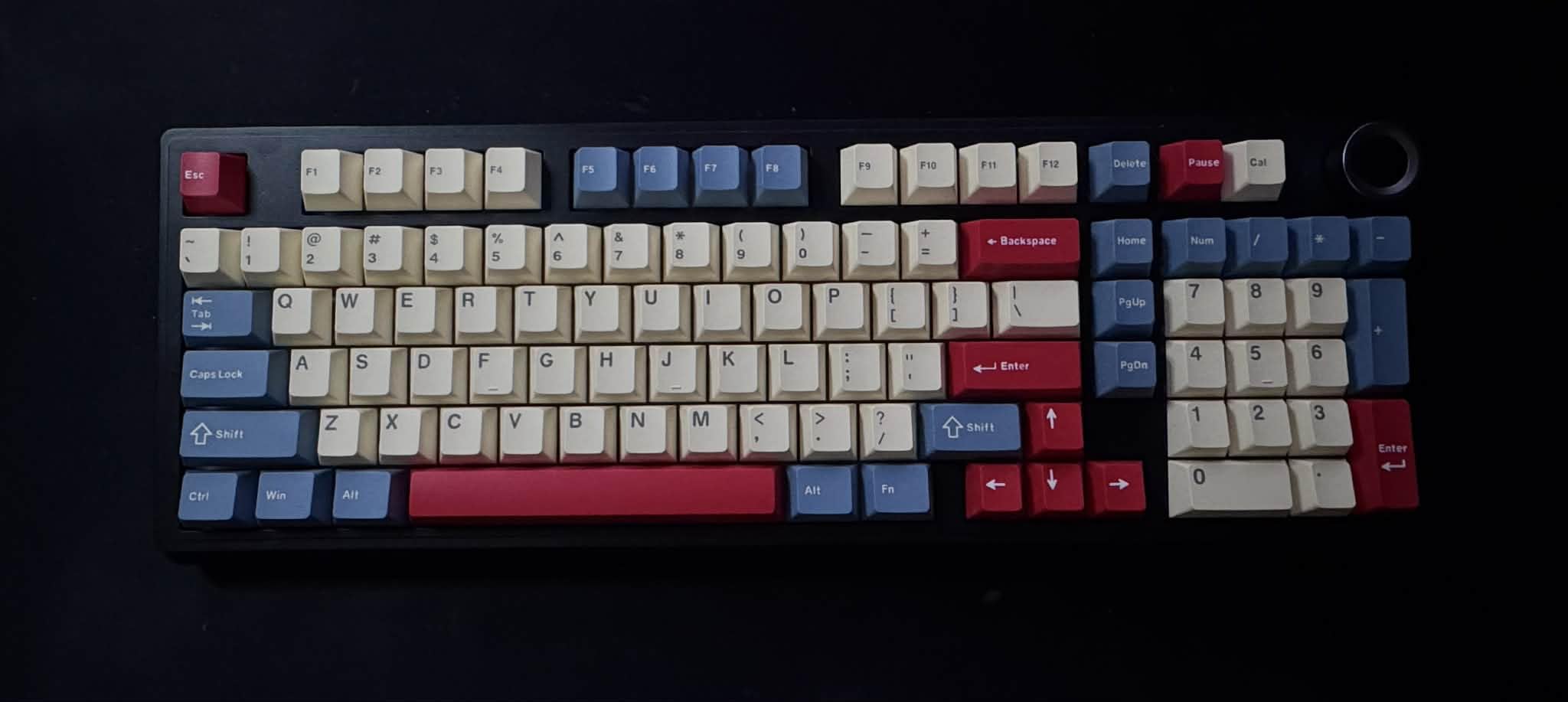 SOLAKAKA KI99 Pro 96% Wireless Mechanical Keyboard, RGB Gaming Keyboard, Hot-Swappable Pre-Lubed Switches, Gasket Structure Creamy Keyboards customer photo 2