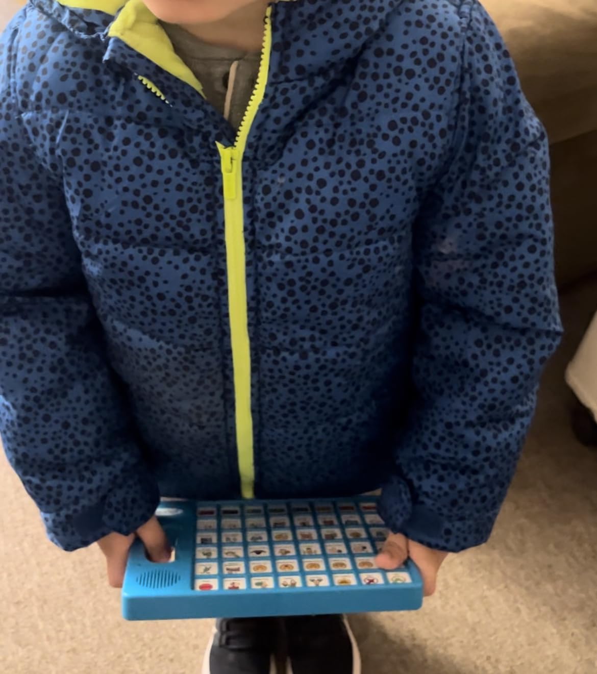 Joyreal AAC Device for Autism, Non Verbal Communication Tools for Speech Therapy & Stroke Rehab. Communication Tablet, Autism Talking Aids with 8 Programmable Buttons & Adjustable Volume customer photo 1