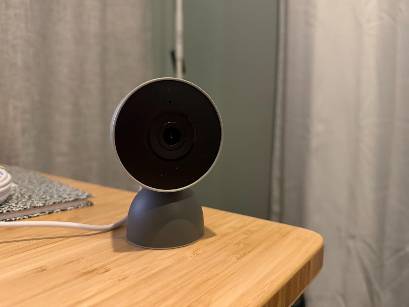 Nest Cam Indoor (Wired, 3rd Gen) - Security Camera - 2025 - Snow | 2K video, motion detection, color night vision, 2-way audio, works with Google Home and Gemini, intelligent alerts customer photo 1