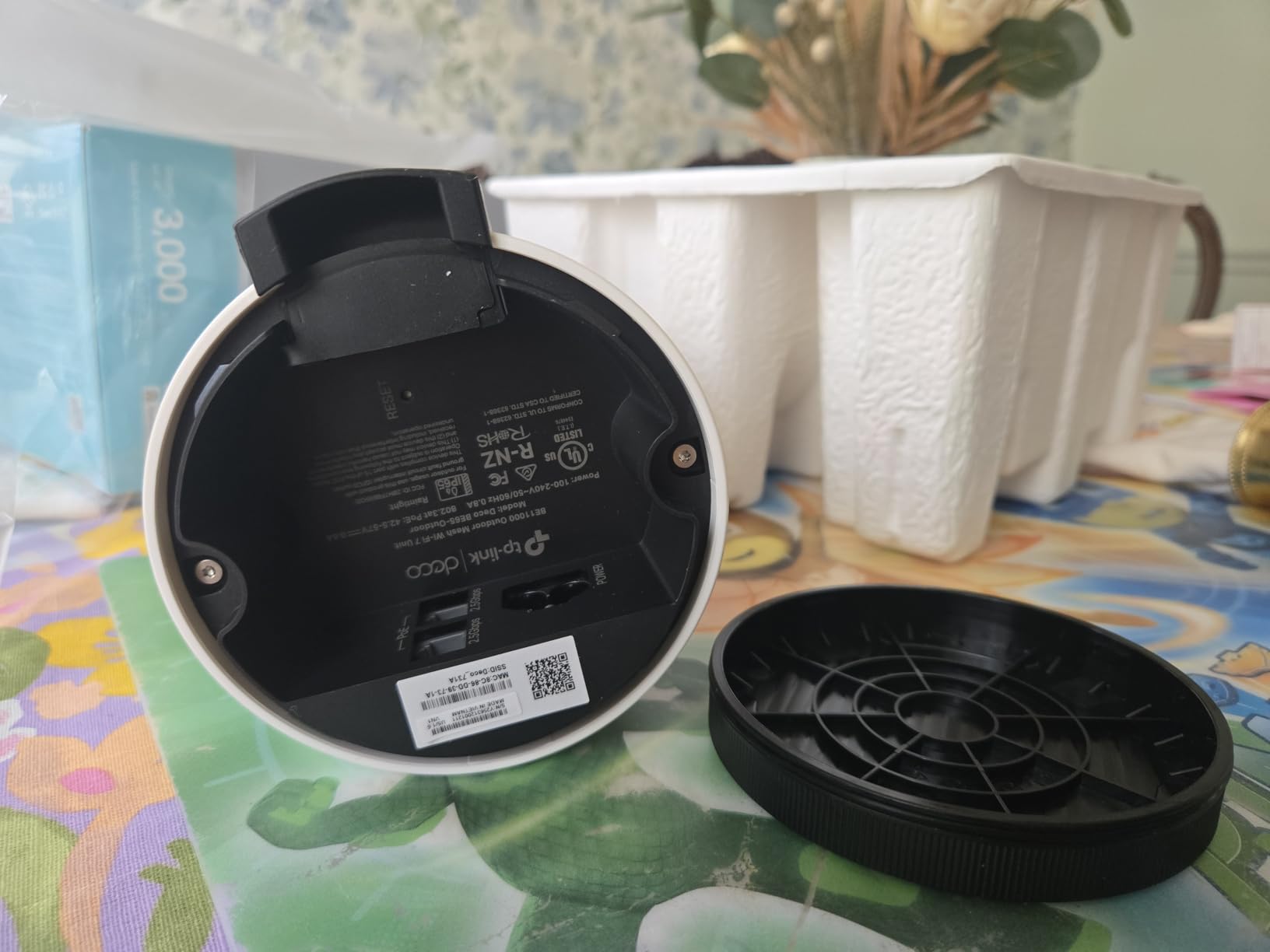 TP-Link Deco 7 Outdoor BE65 BE11000 Tri-Band Wi-Fi 7 Mesh Extender | Up to 3,000 sq.ft, 2 * 2.5G PoE+ Ports, IP65 Waterproof | Multiple Mount Options | 6 GHz, MLO, Homeshield, 320 MHz, AI-Roaming customer photo 1