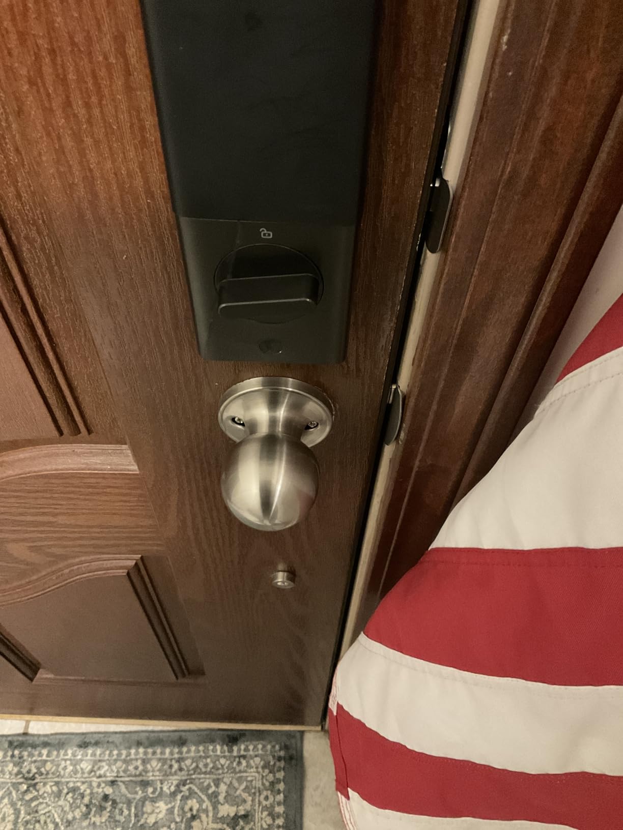 Philips WiFi Keypad Door Lock with Handle, App Control Smart Deadbolt Lock | 100 User PIN Codes, Anti-Peep Code, Waterproof, Auto Lock, Support Alexa & Google Voice customer photo 2