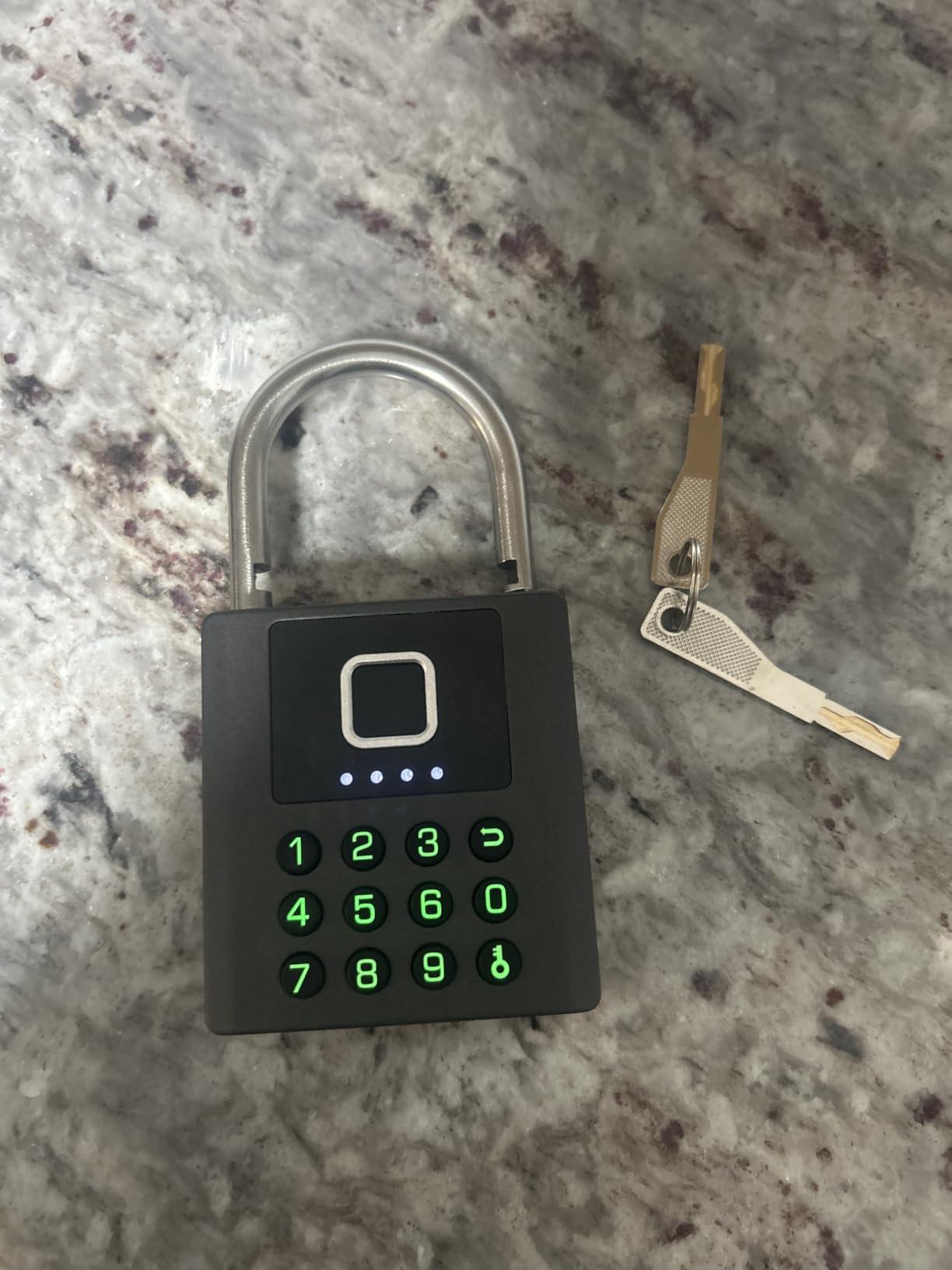 Anweller Heavy Duty Fingerprint Padlock with Key, Pad Lock with Code Keypad, Weatherproof Smart Bluetooth Electronic Digital Combination Lock for Gate Outdoor Fence Storage Unit Locker Shed Pool customer photo 2