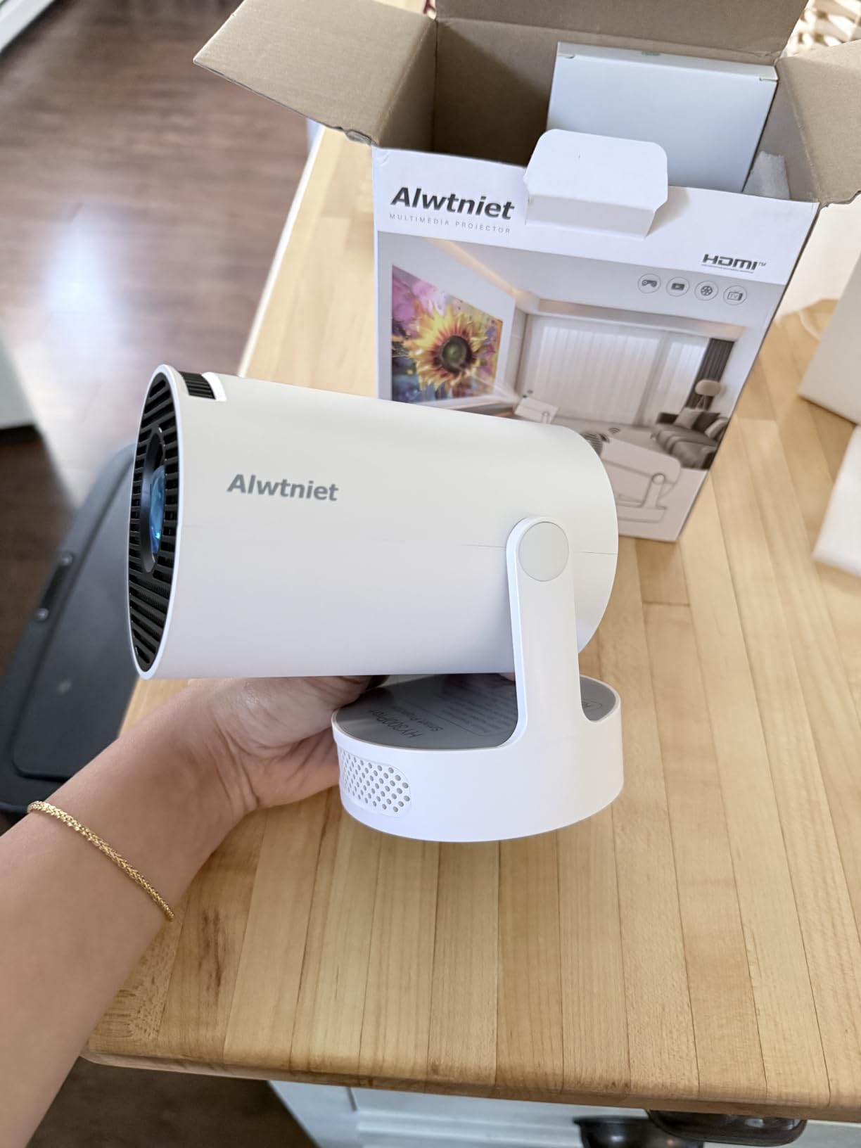Mini Projector with Wifi and Bluetooth, Portable 4K Support Smart Proyector customer photo 2
