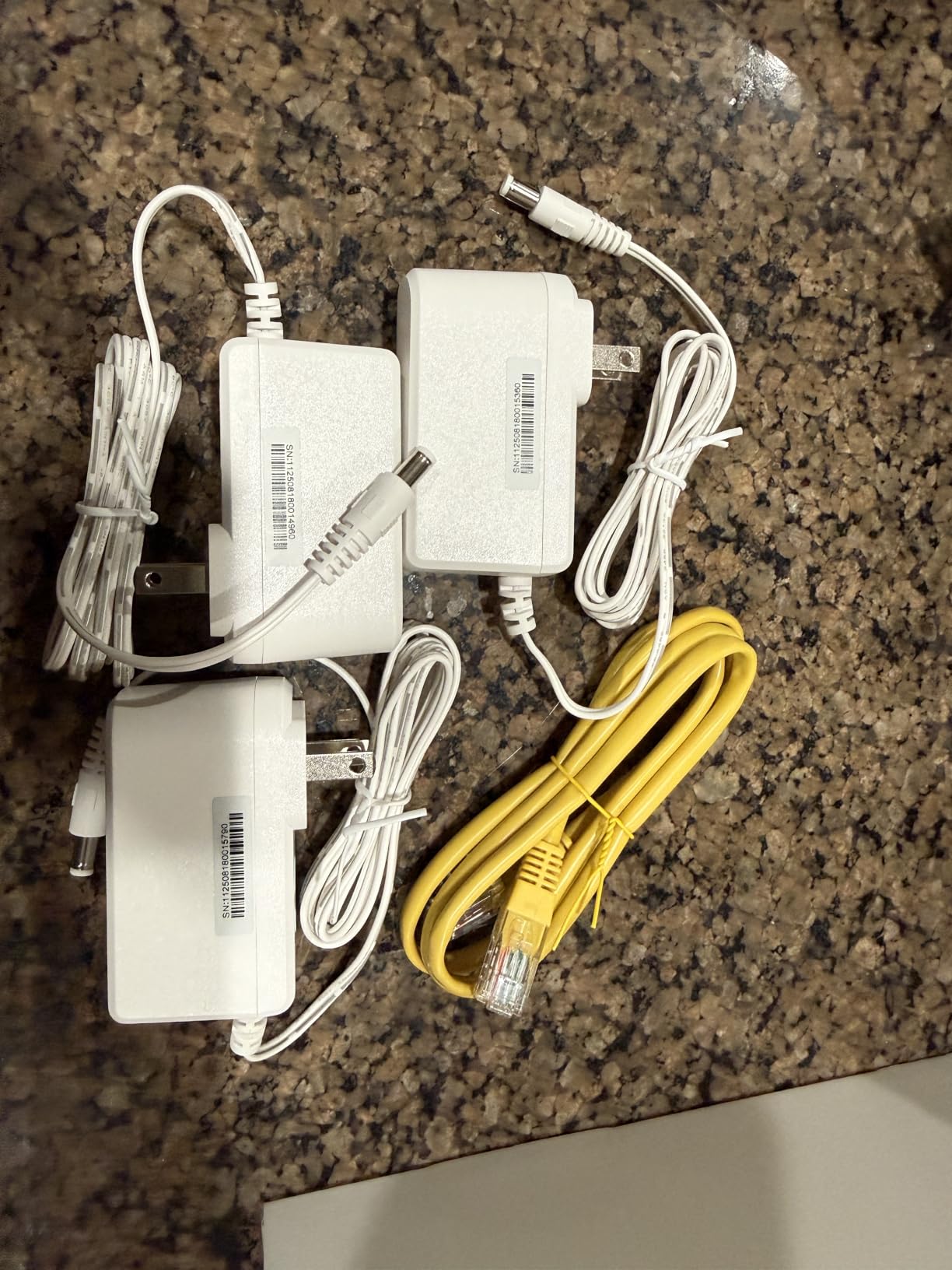 DBIT AX1800 WiFi 6 Mesh System - Covers 6500 sq ft and 150+ Devices, 3-Pack | Dual-Band, Gigabit Ports, Seamless Roaming, Supports Ethernet Backhaul, WiFi Router/Extender Replacement, D-MAX5 customer photo 2
