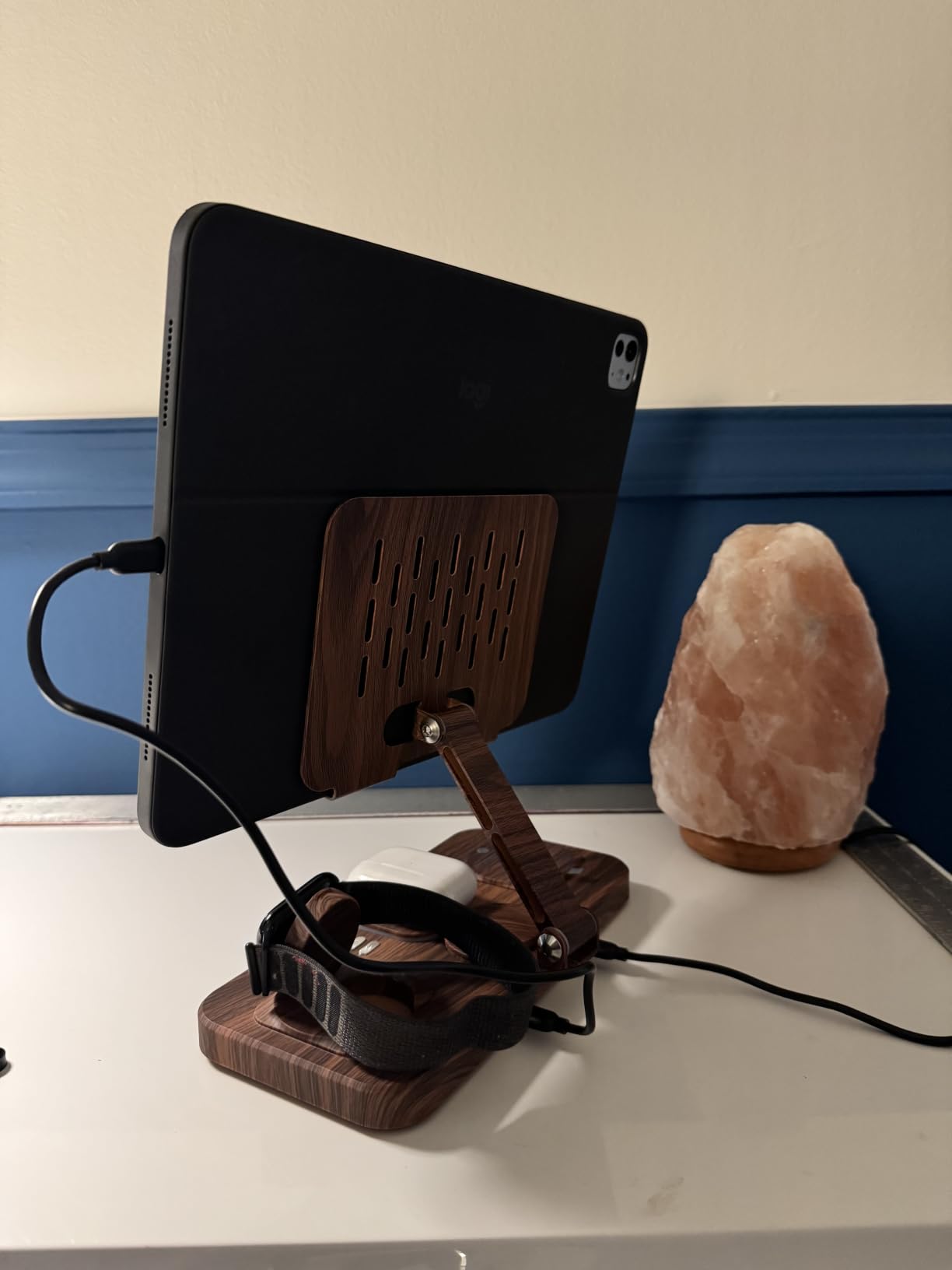 Magnetic Charging Station for Apple Multiple Devices, Wireless Charger with Clock & Light, Foldable Wired Charging Stand for iPad/Tab, Mag-Safe Charger for iPhone 17, for Apple Watch for AirPods customer photo 2