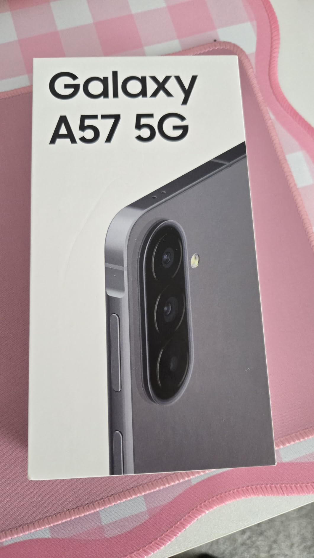Samsung Galaxy A57 5G (2026), Unlocked Android Smartphone, 256GB, AMOLED Display, Triple Camera, IP68, 5000mAh Battery, US Version, US 1 Yr Warranty, Awesome Gray customer photo 2