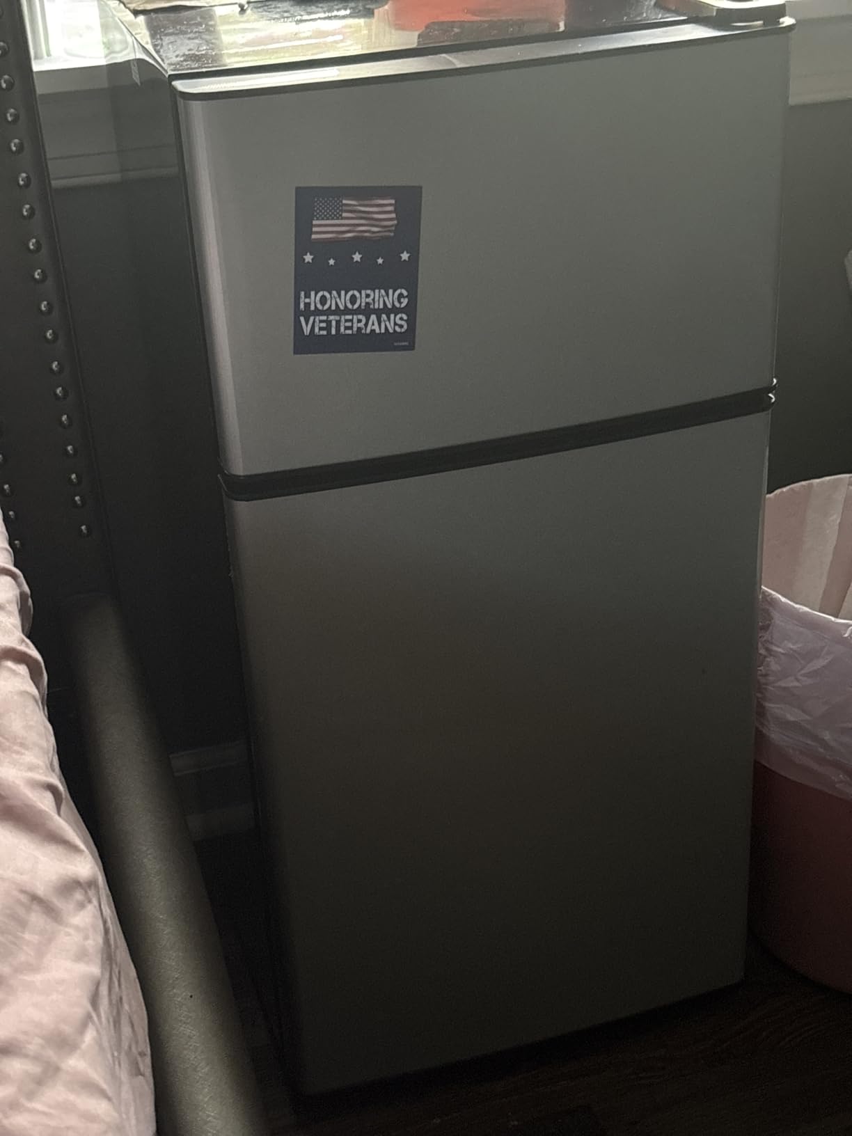 DEMULLER 45L Mini Fridge with Top Freezer Small Refrigerator with Two Door & 7 Temperature Settings & 2 Removable Shelves Ideal for Kitchen Office Apt, Dark Gray customer photo 1