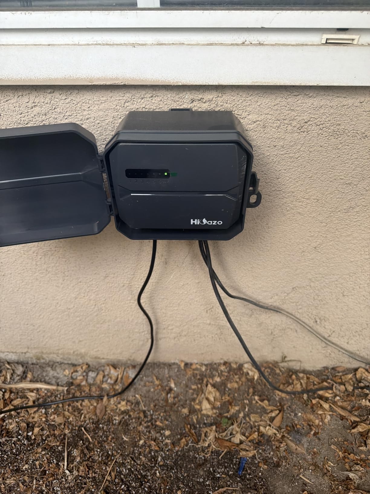 Outdoor Smart Sprinklers Controller 2.4GHz WiFi, Irrigation Controller Easy Use App Enabled, 6 Zones + 16 Plans, Save Water Auto Skip Rain, Freeze & Wind, 10 Minutes Install customer photo 2