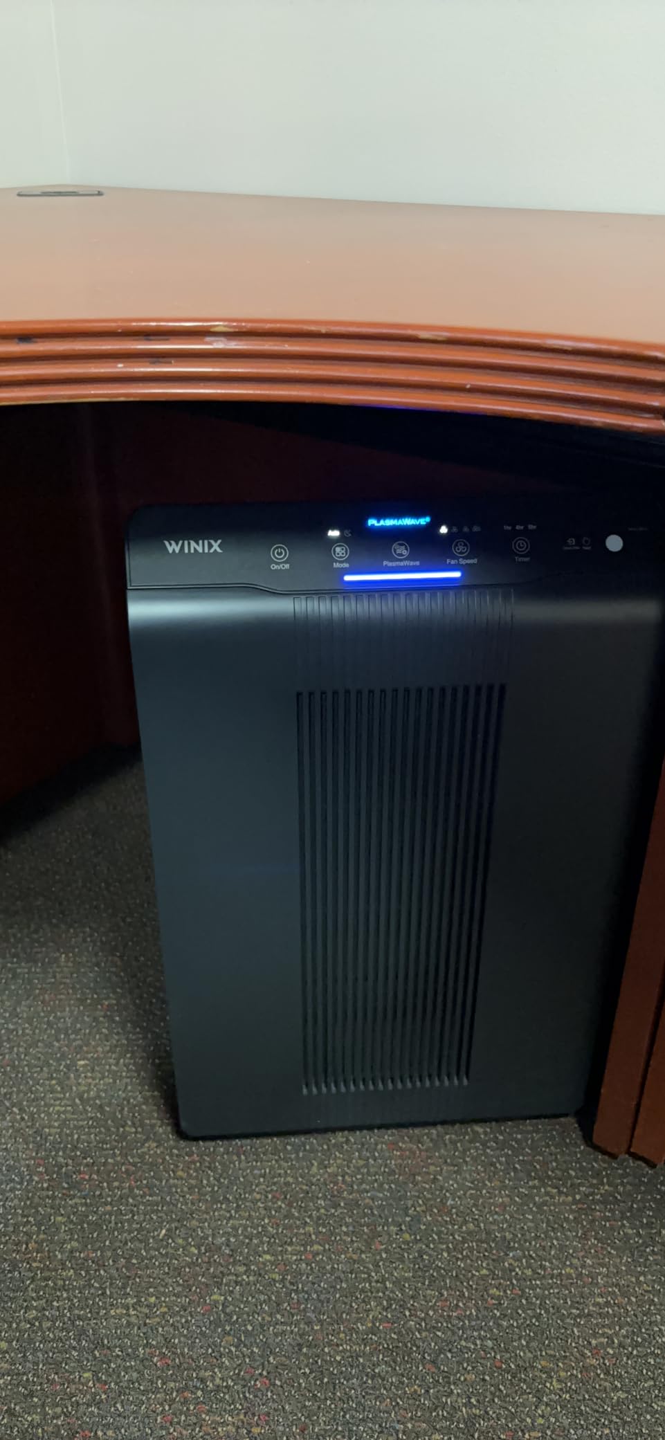WINIX AT40 Air Purifier with 2 Years of Filters for Extra Large Room Up to 1968 Ft² in 1 Hr With Air Quality Monitor, True HEPA, Carbon Filter and Auto Mode, Captures Dander, Smoke, Dust customer photo 2