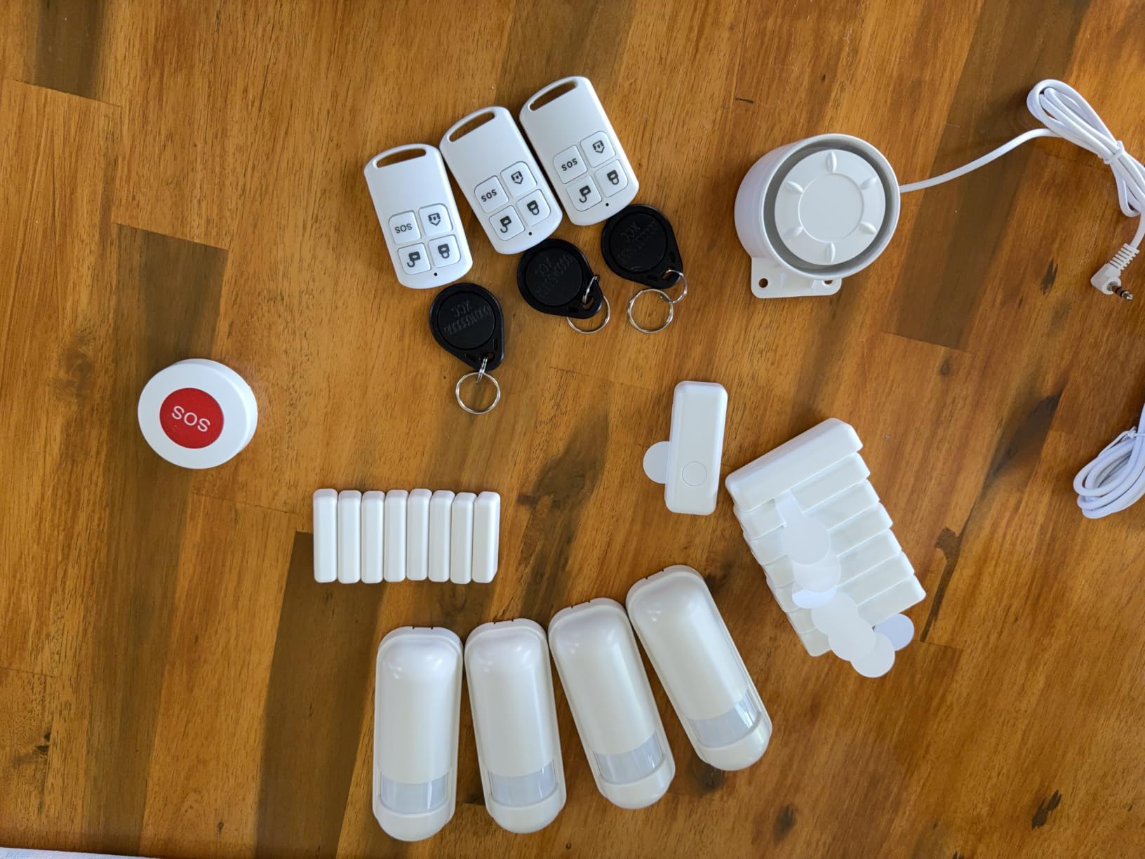 WiFi Wireless Home Alarm System, 7 Pcs, Alexa-Compatible, No Monthly Fees customer photo 2