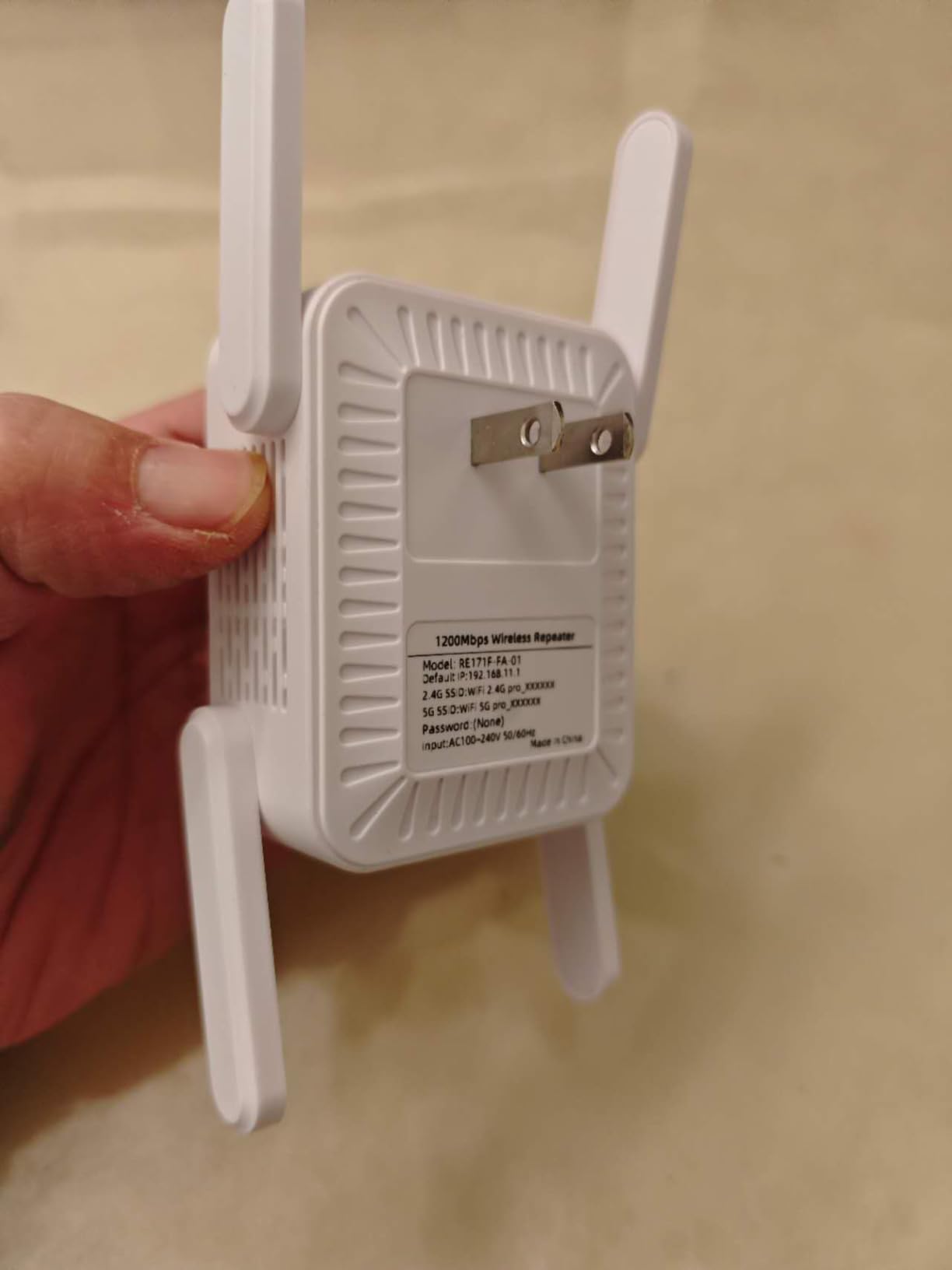 1200Mbps Dual Band WiFi Extender Signal Booster Covers Up to 3600 Sq.ft customer photo 2